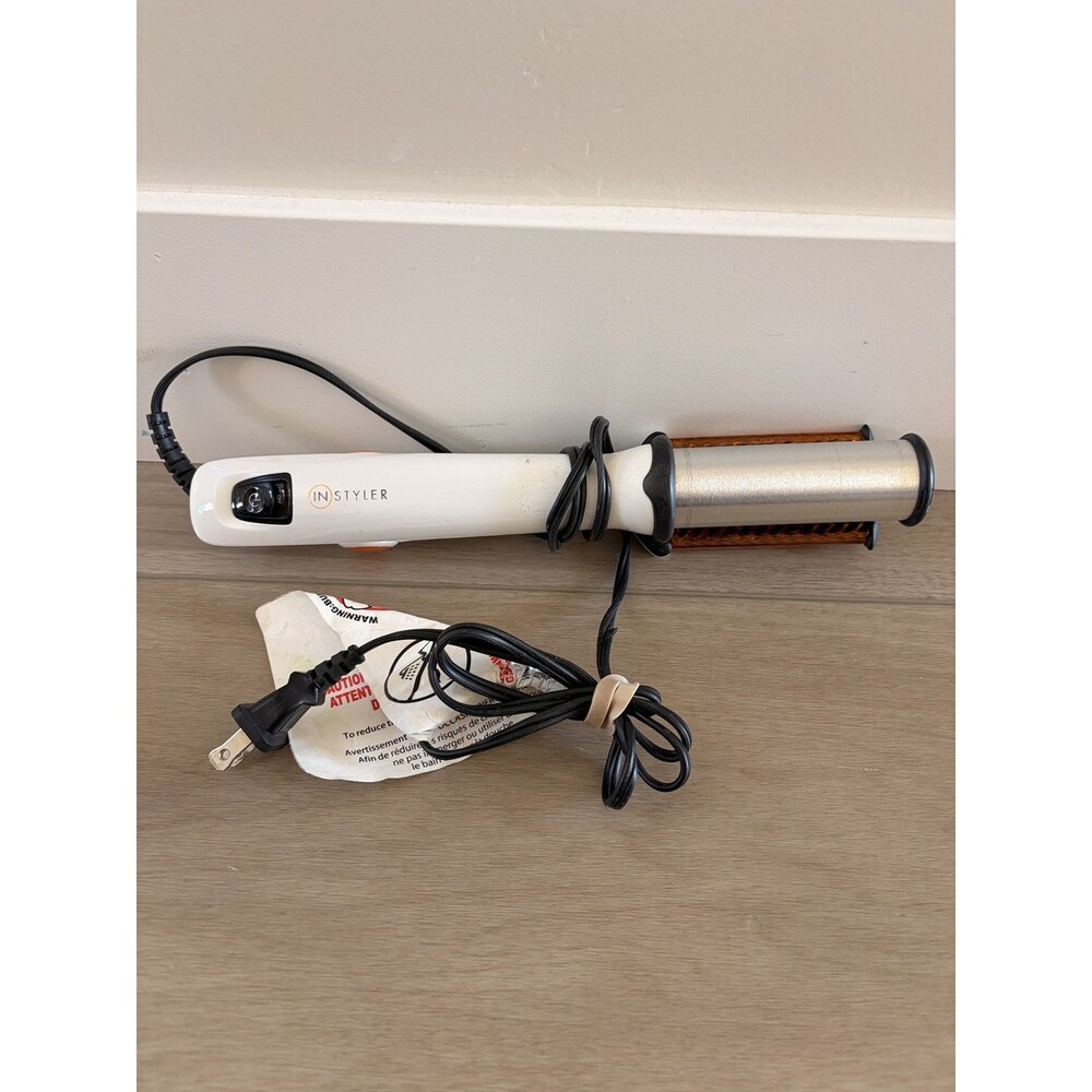 Instyler Rotating Hair Curling Iron ISE1001.1 White 1 1/4" Barrel Tested Works